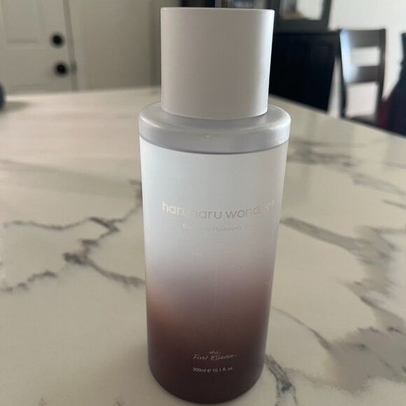 Haruharu Wonder Black Rice Hyaluronic Toner - Picture 6 of 11